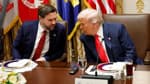 Beyaz Saray'da İran çatlağı: Trump 'anlaşmaya yakınız' derken Vance'ten sert mesaj
