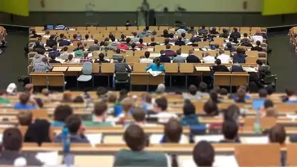 Yükseköğretimde öğrenci affı resmen yürürlükte: YÖK'ten 'hayaller yarım kalmasın' mesajı