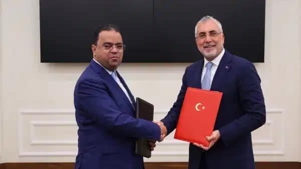 Türkiye-Libya hattında istihdam iş birliği: Çalışma alanında mutabakat zaptı imzalandı
