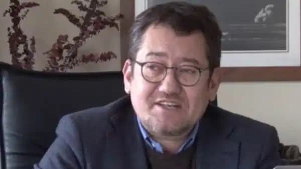 Gazeteci Serdar Akinan, Dang Virüsü'ne yakalandığını duyurdu