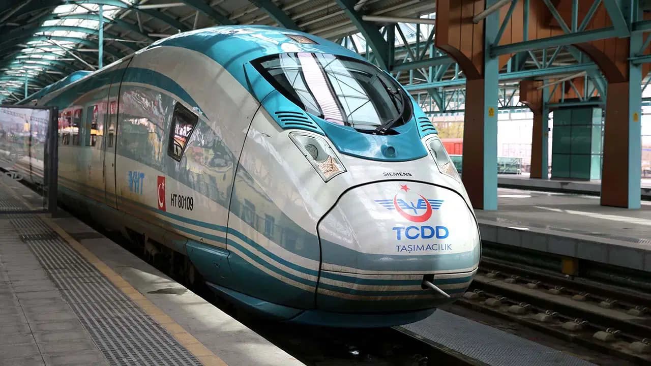 Yüksek hızlı tren biletlerine zam hazırlığı: Ankara-İstanbul tarifesi gündemde