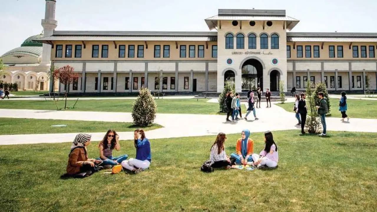 Üniversite gözler YKS sonuçlarına çevrildi: 2026'da üniversiteler ne zaman açılacak?