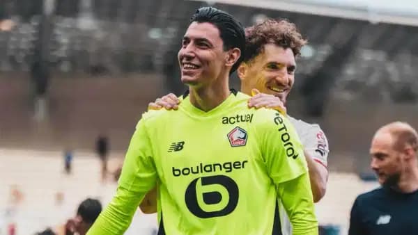 Milli file bekçisi Berke Özer'den transfer söylentilerine net mesaj