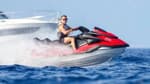 Fransa Alev Alev Yanarken Macron'un Jet Ski Keyfi Tartışma Yarattı