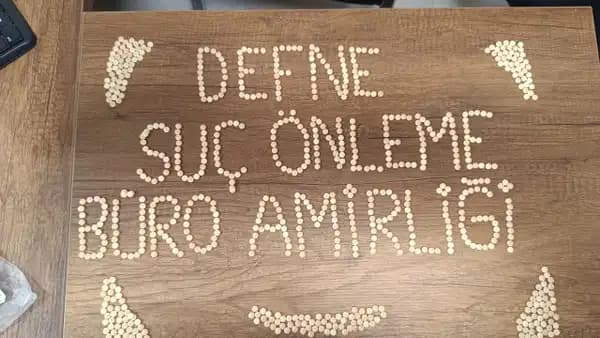 Hatay'ın Defne ilçesinde narkotik operasyonu: 840 uyuşturucu hap ele geçirildi