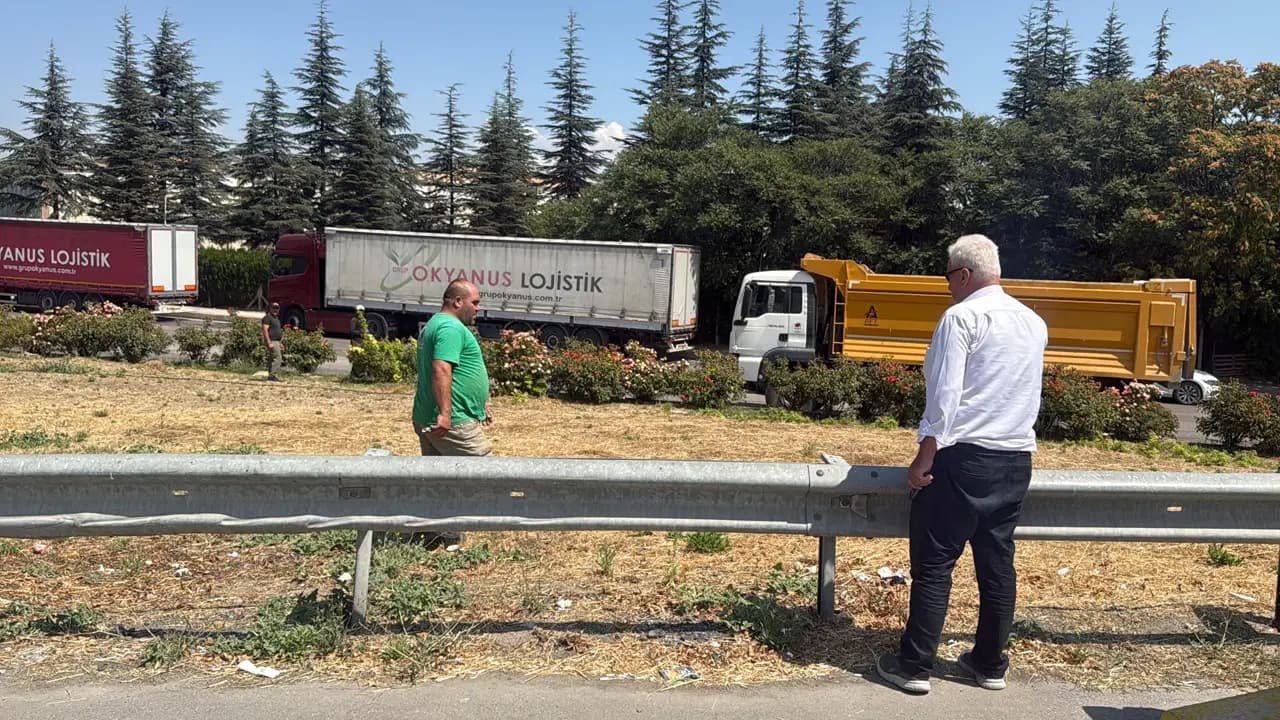 Eskişehir'de moloz tartışması kovalamacaya dönüştü: Polis noktasında 2 kişi yaralandı