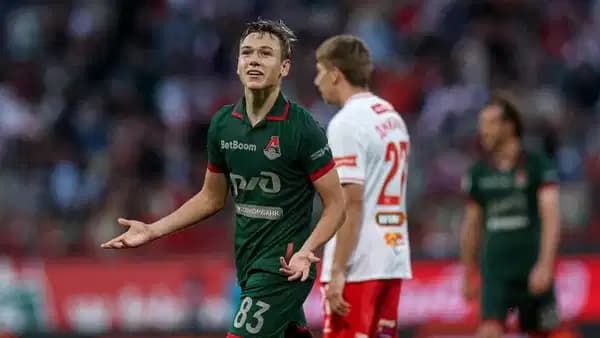 Rus yıldız Batrakov, Galatasaray'a imzayı attı: 'Yeni bir sayfa açıyorum'