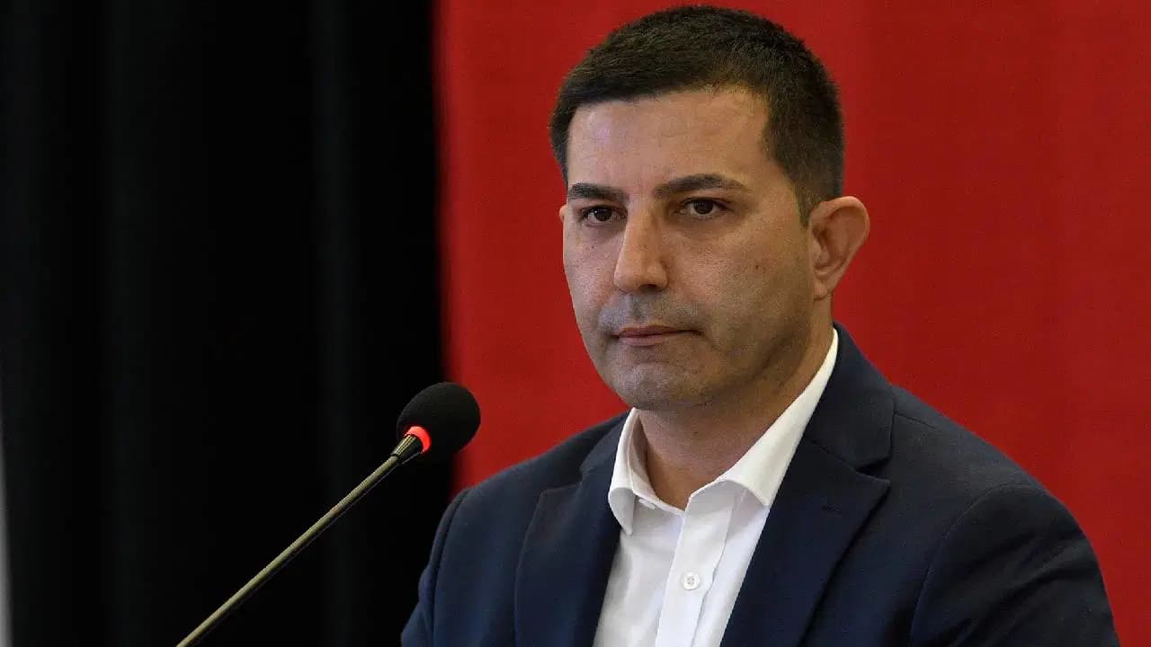 Tutuklu Kuşadası Belediye Başkanı Günel, CHP'den istifa etti: 'Partim işgal altında'