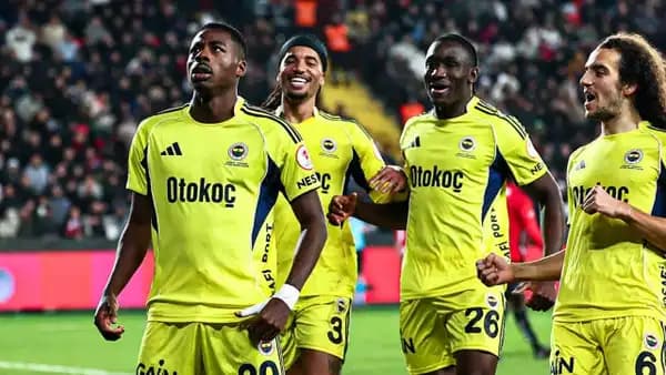 Fenerbahçe'de ayrılık resmen açıklandı: Anthony Musaba'nın yeni adresi belli oldu!