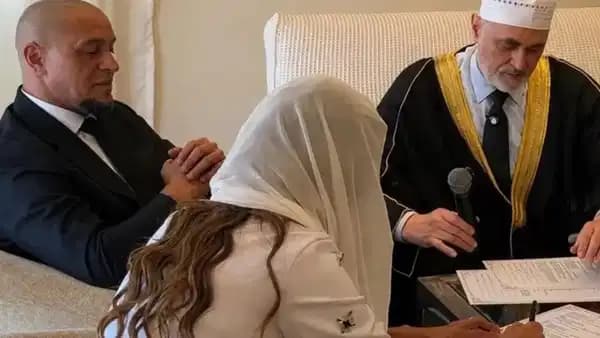 AKP'li vekil 'Müslüman oldu' demişti: Brezilyalı efsane Roberto Carlos iddiayı yalanladı